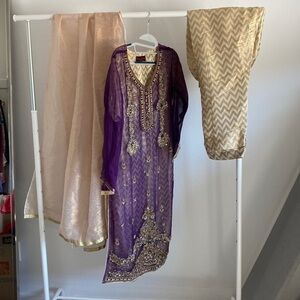 Pakistani Indian outfit